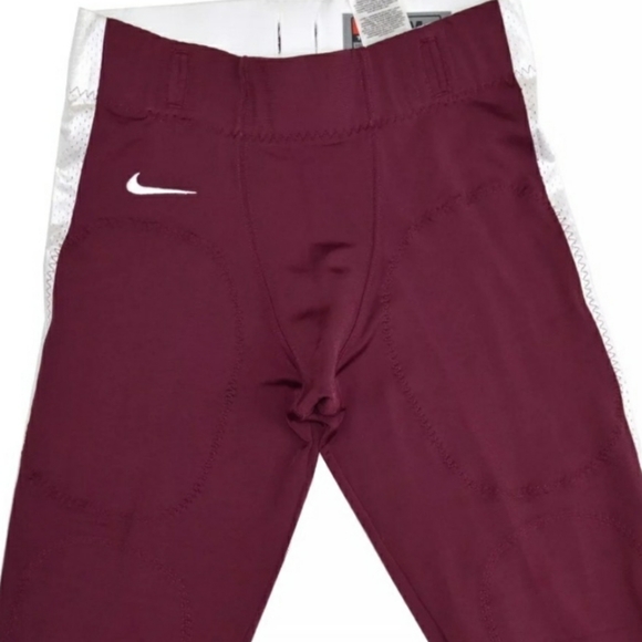 ⭐️NWT XL Nike Football Pants - Picture 4 of 6